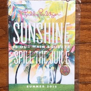 New Lilly Pulitzer Scuba to Cuba Disc Necklace